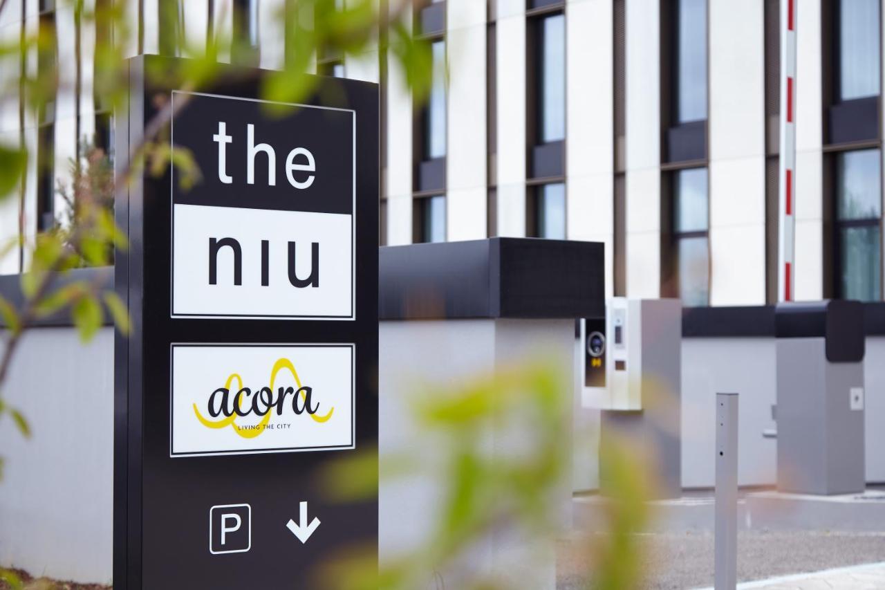 The Niu Hub Hotel Dusseldorf Bagian luar foto