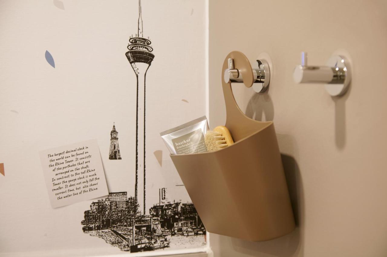 Holiday Inn - The Niu, Hub Dusseldorf Messe By Ihg Bagian luar foto